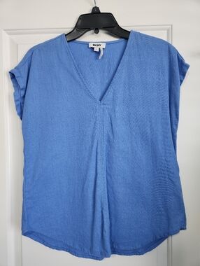 DKNY Blue V-Neck Short Sleeve Top